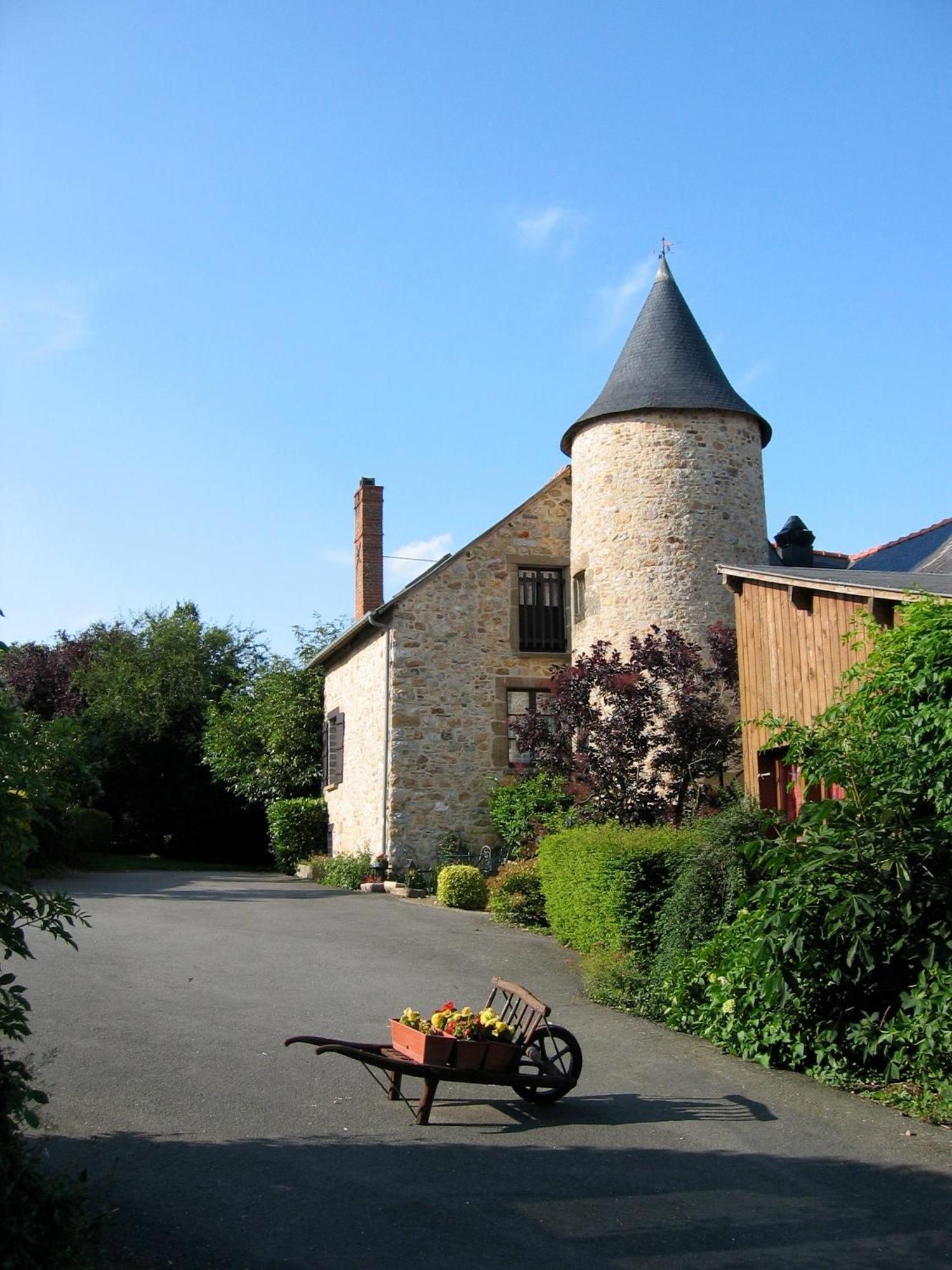 Chambres D'Hotes De La Ferme Auberge De Mesauboin Bille Exterior photo